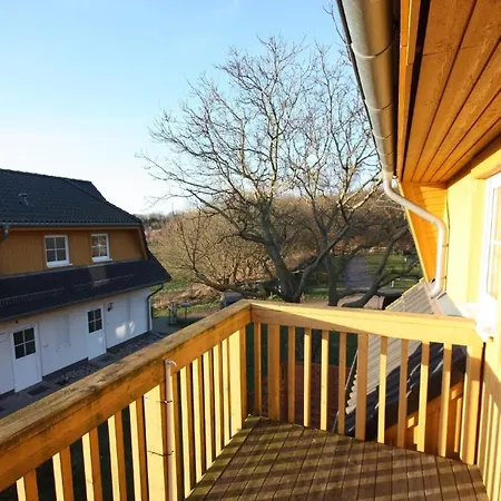 In Mit Grossem Balkon *